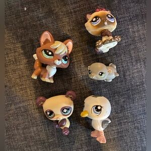 Littlest pet shop 5 figures